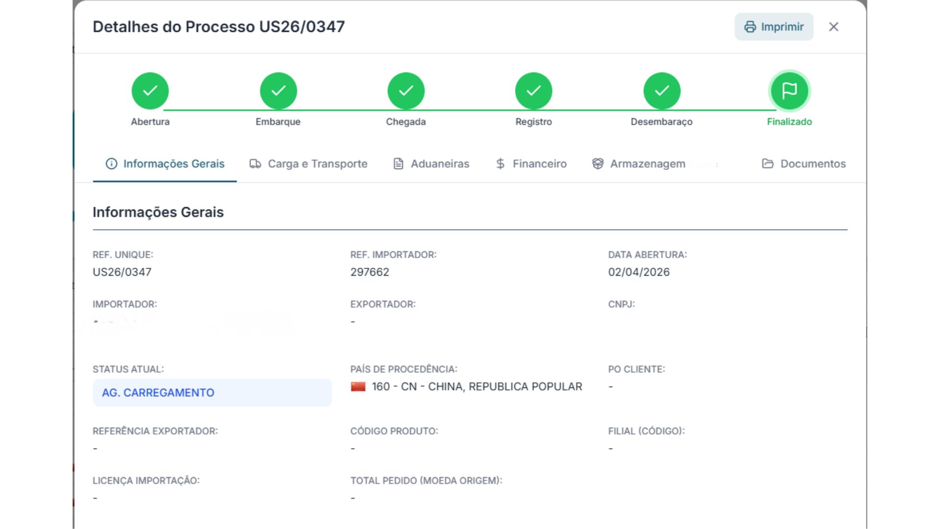 Detalhes do processo com timeline visual: Abertura, Embarque, Chegada, Registro, Desembaraço e Finalizado